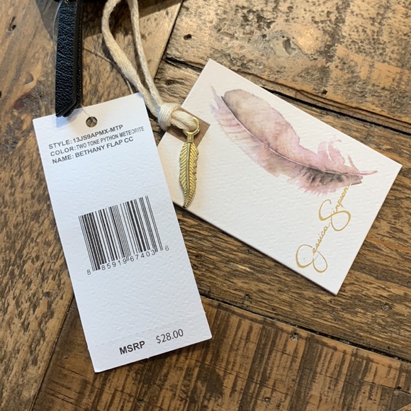 Jessica Simpson wallet - Picture 4 of 4